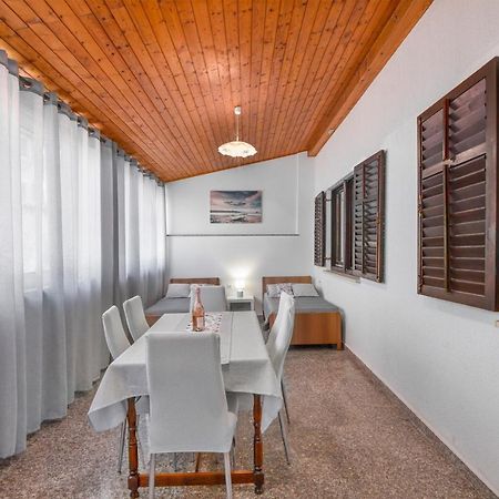 Apartment Palma Pula Ngoại thất bức ảnh
