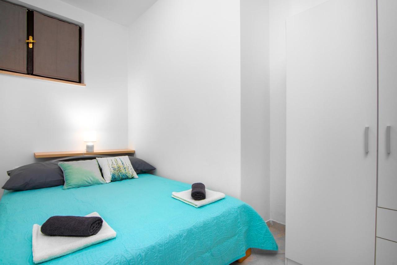Apartment Palma Pula Ngoại thất bức ảnh