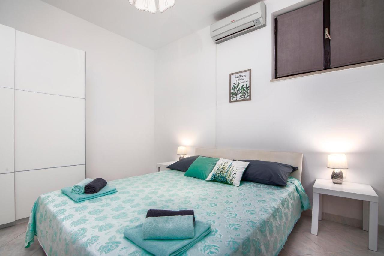 Apartment Palma Pula Ngoại thất bức ảnh
