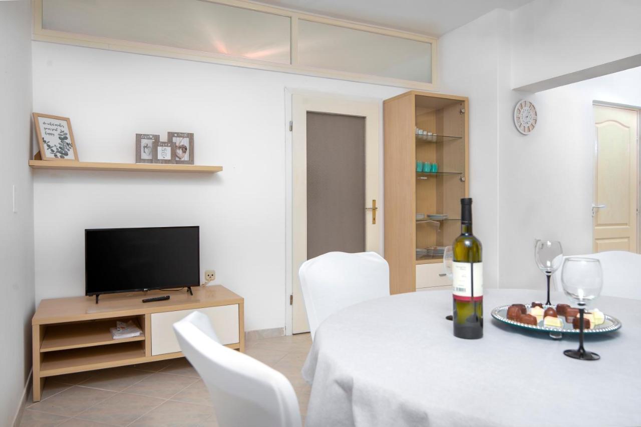 Apartment Palma Pula Ngoại thất bức ảnh